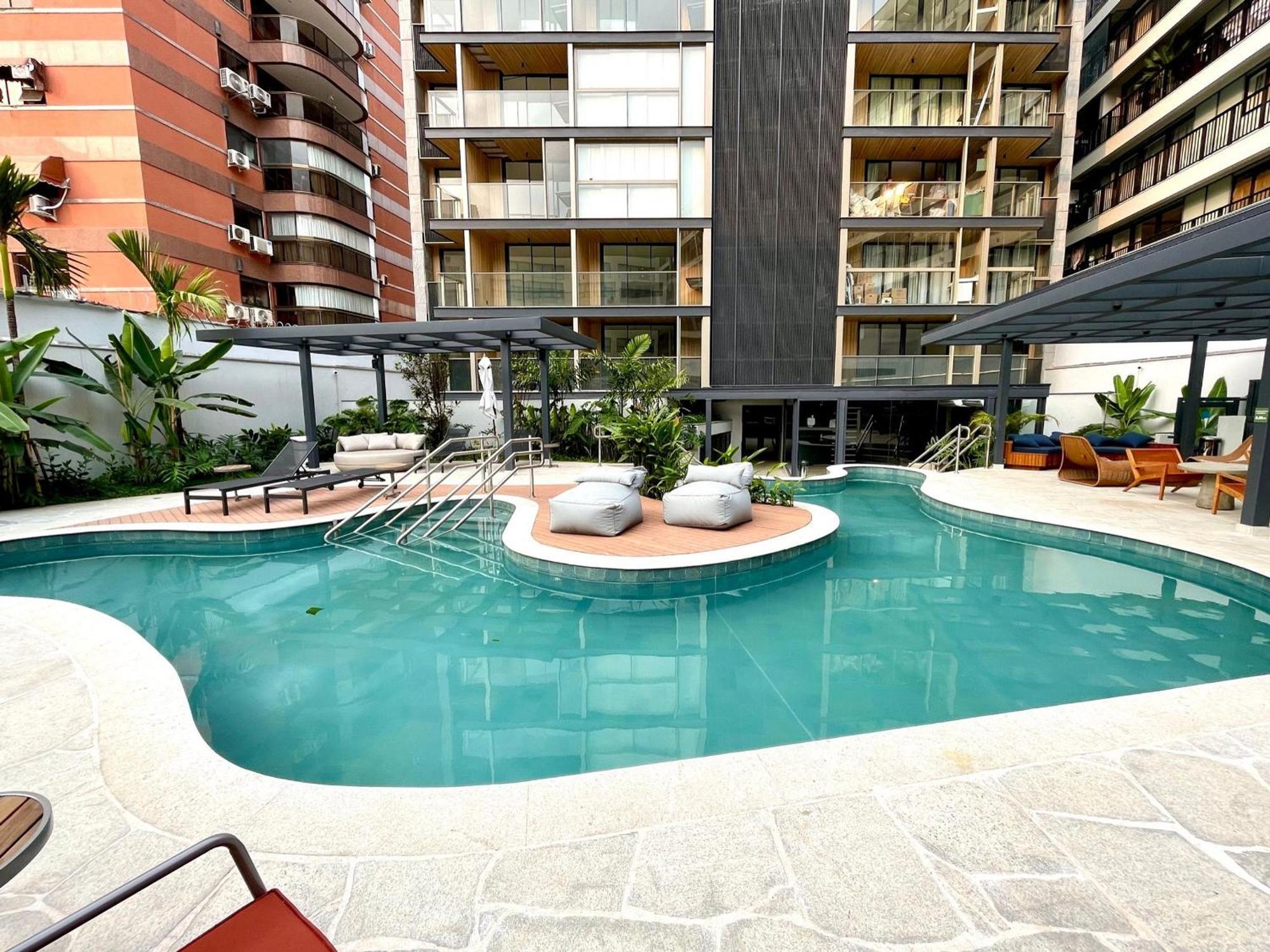 Apartemen Leblon - Novo, Com Piscina E Academia